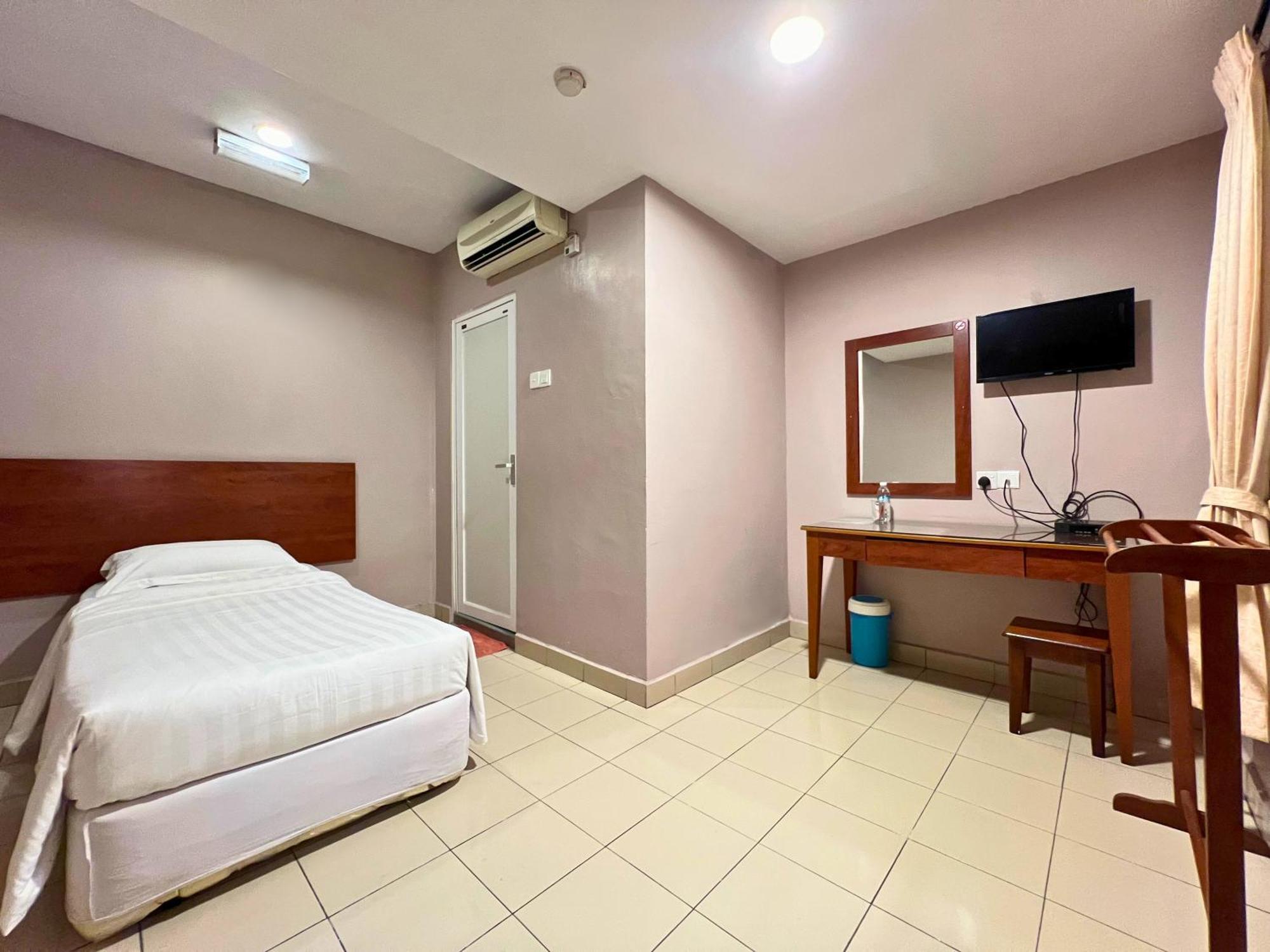 Tropicana Hotel Gemas Ngoại thất bức ảnh