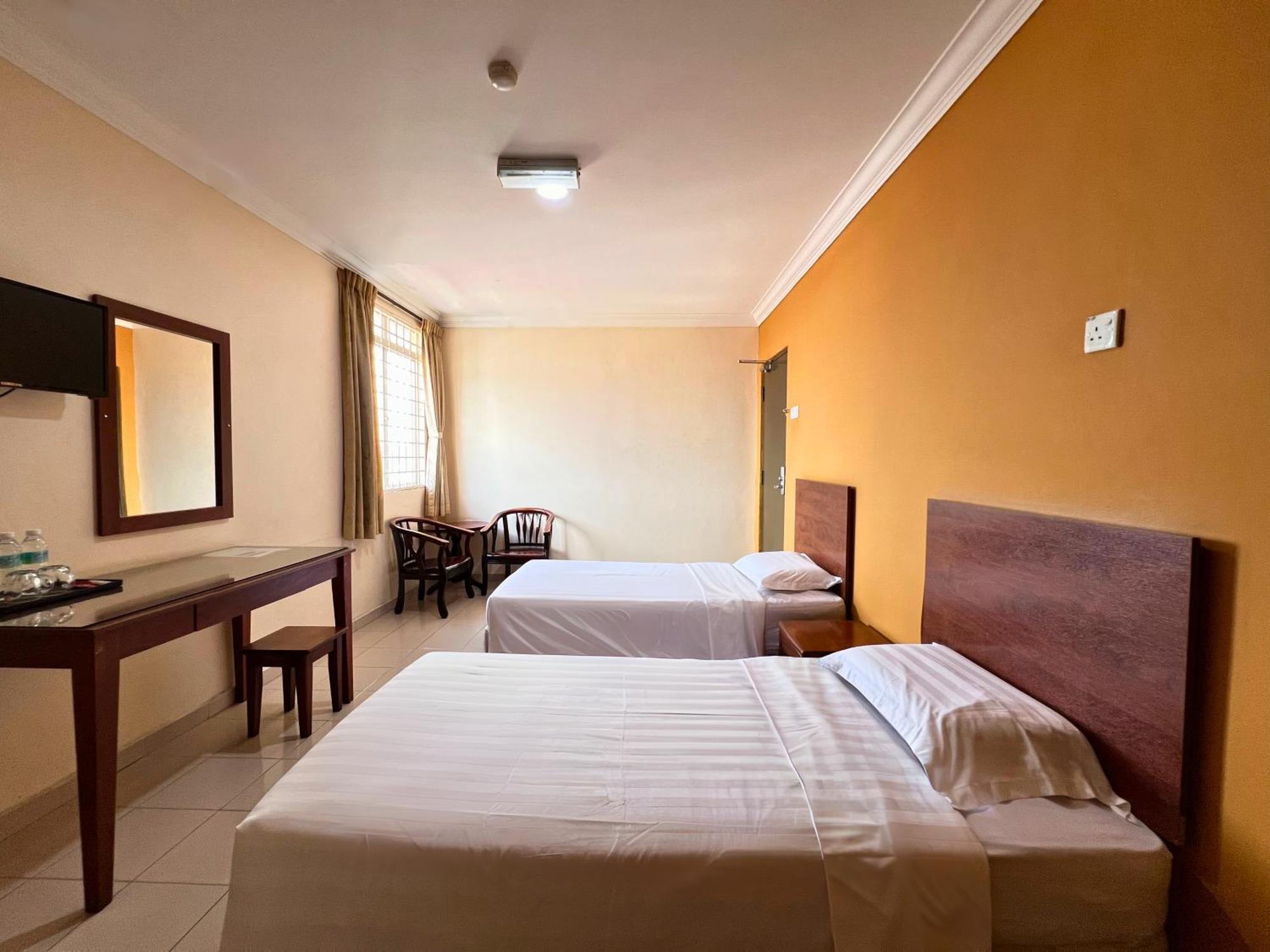 Tropicana Hotel Gemas Ngoại thất bức ảnh