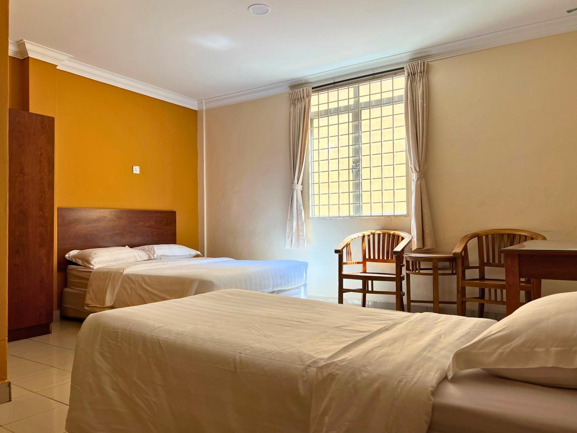 Tropicana Hotel Gemas Ngoại thất bức ảnh