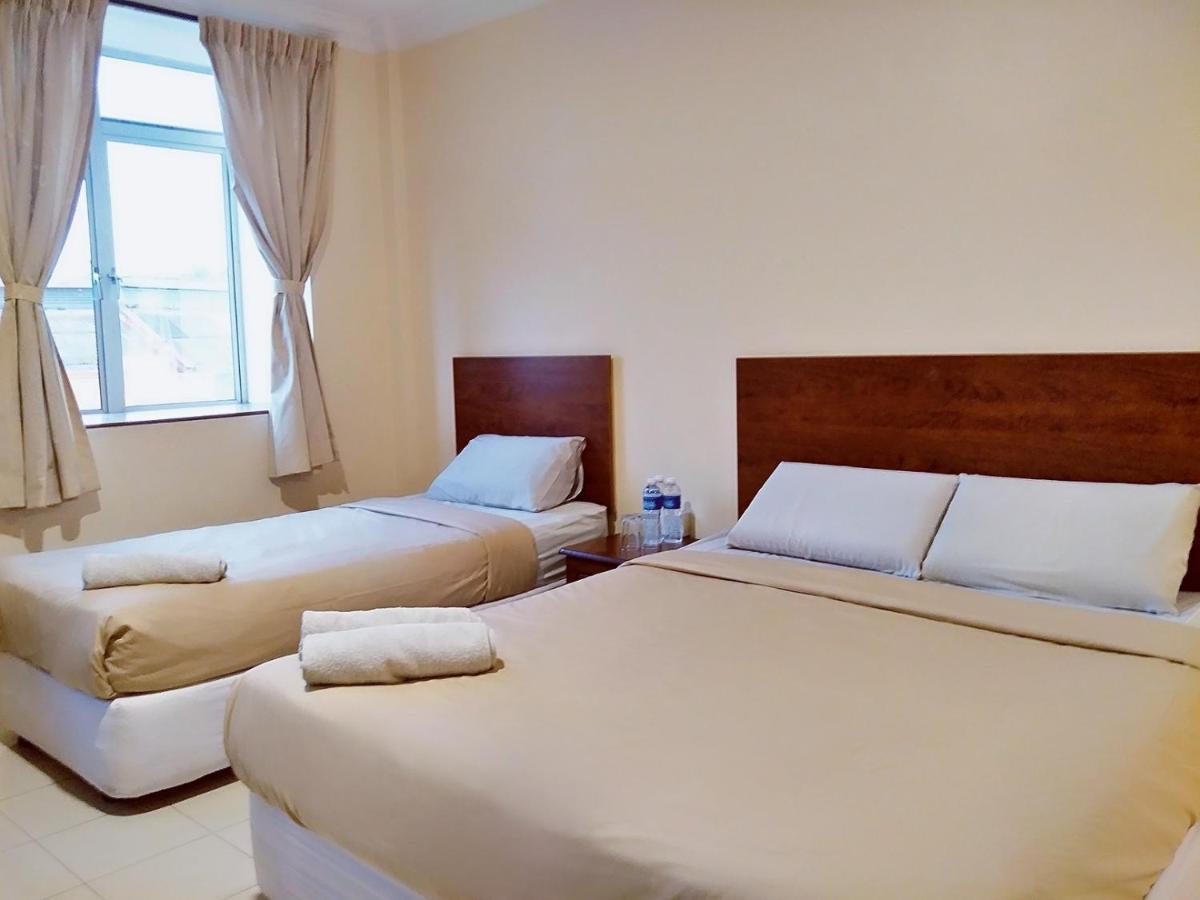 Tropicana Hotel Gemas Ngoại thất bức ảnh